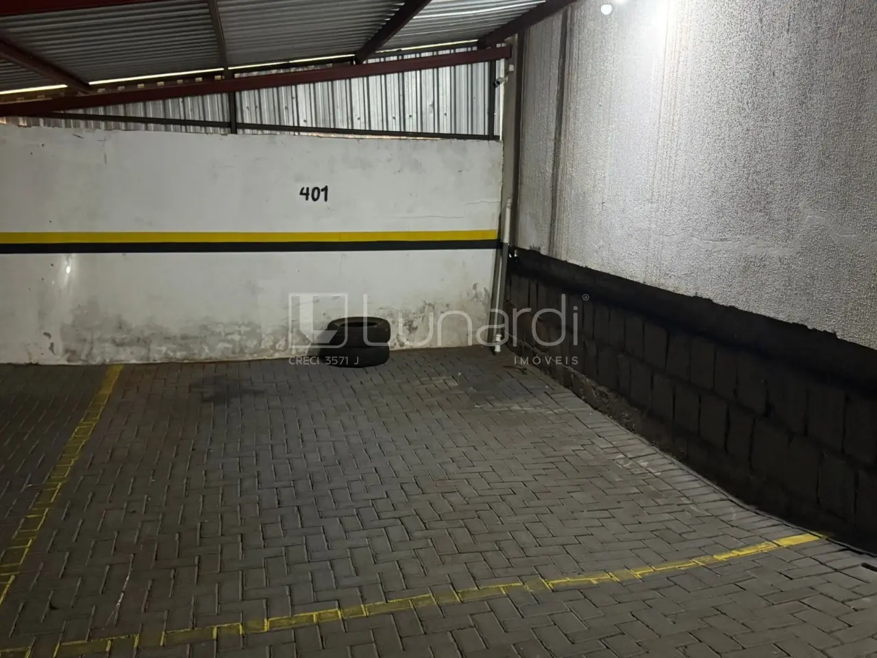 Foto Apartamento com 3 Dormitórios