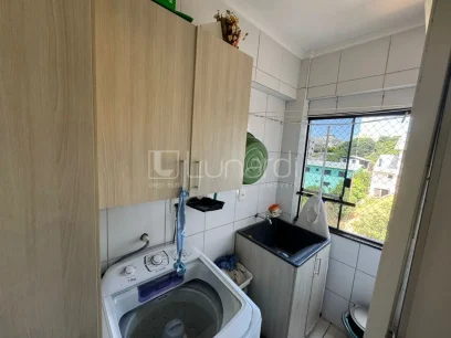 Foto Apartamento com 3 Dormitórios