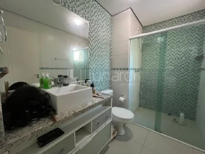 Foto Apartamento com 3 Dormitórios