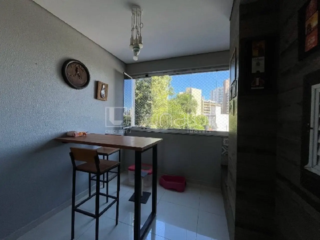 Foto Apartamento com 3 Dormitórios