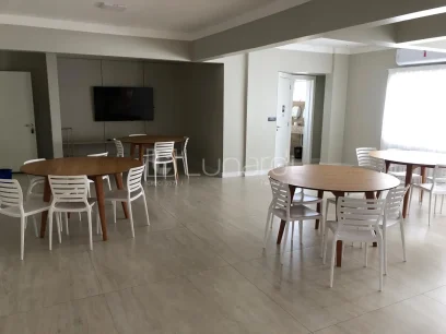 Foto Apartamento com 3 Dormitórios