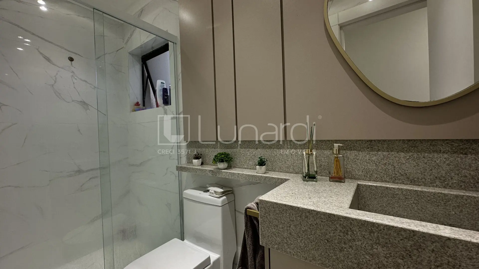 Foto Apartamento com 3 Dormitórios