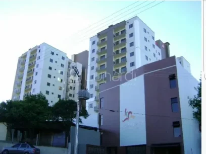 Foto Apartamento com 2 Dormitórios