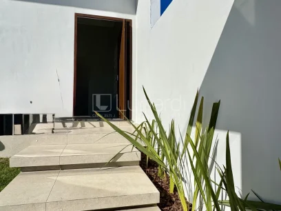Foto Casa com 3 Dormitórios