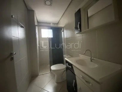 Foto Apartamento com 2 Dormitórios