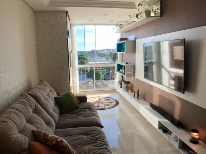 Foto Apartamento com 2 Dormitórios