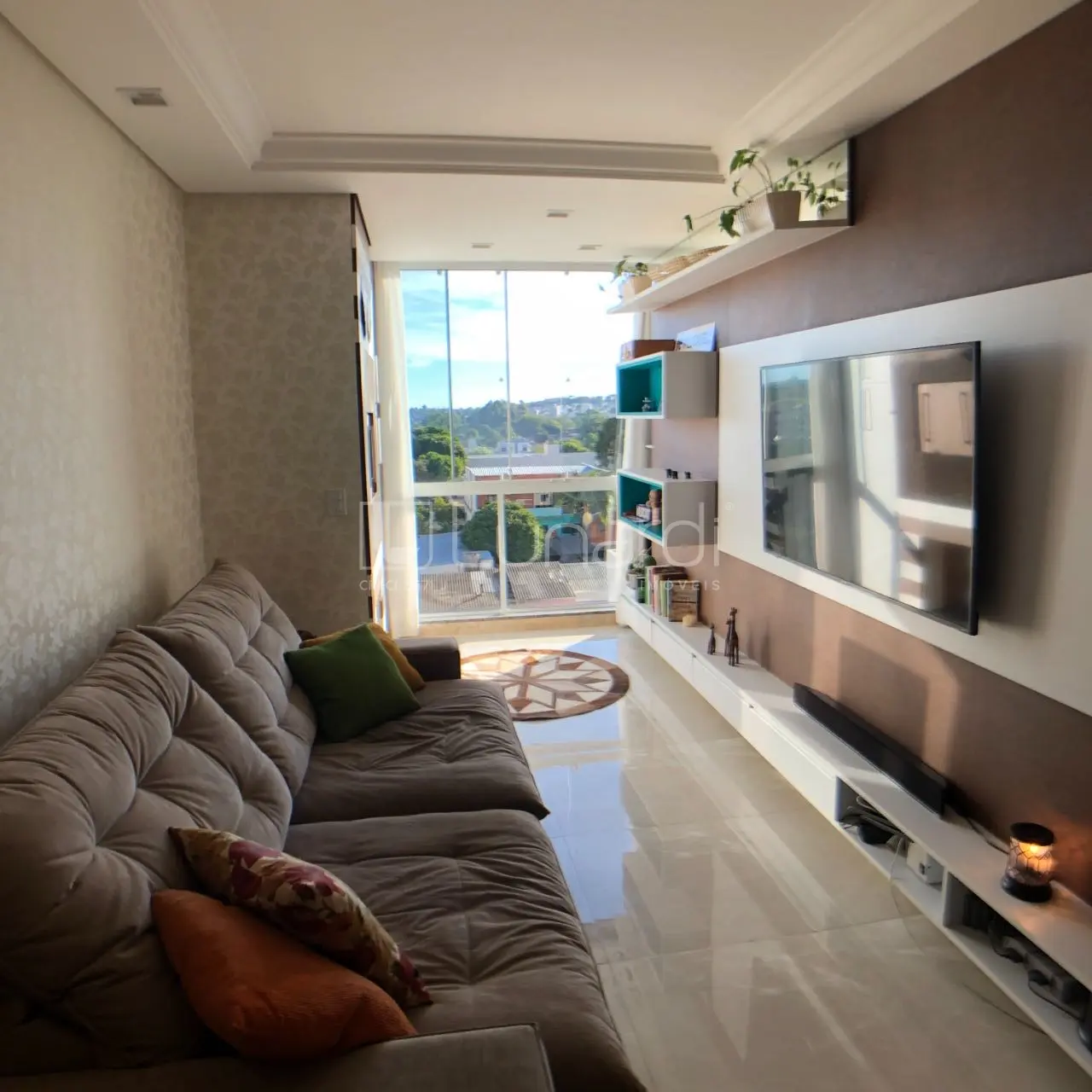 Foto Apartamento com 2 Dormitórios