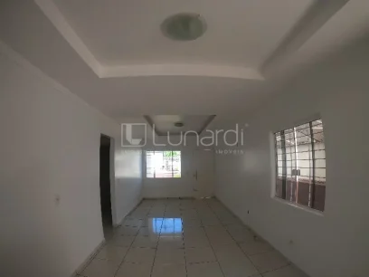 Foto Casa com 2 Dormitórios