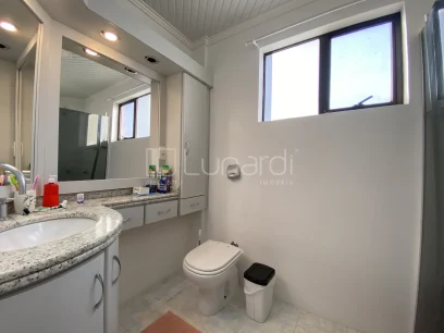 Foto Apartamento com 3 Dormitórios