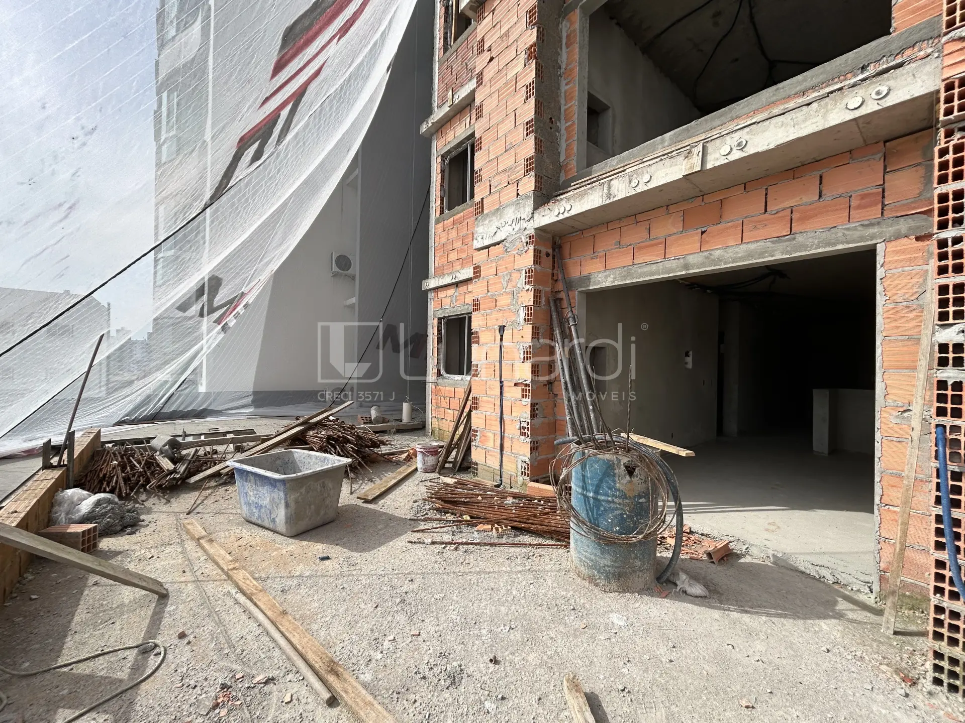 Foto Apartamento com 2 Dormitórios