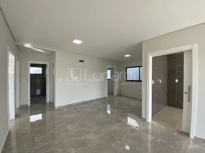 Foto Casa com 3 Dormitórios