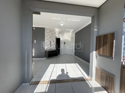 Foto Apartamento com 2 Dormitórios