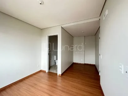 Foto Apartamento com 2 Dormitórios