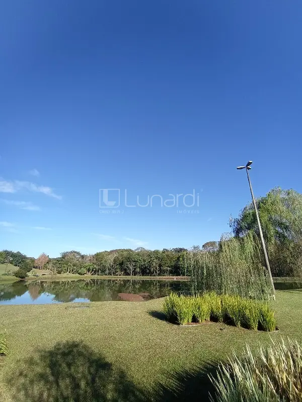 Foto Casa com 3 Dormitórios