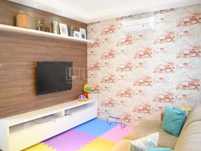 Foto Casa com 2 Dormitórios