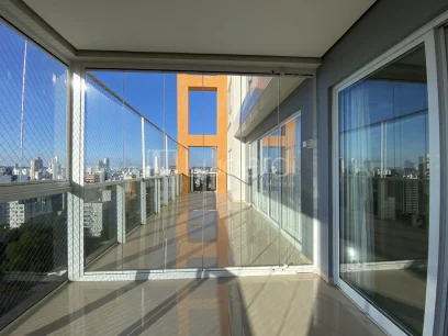 Foto Apartamento com 3 Suítes