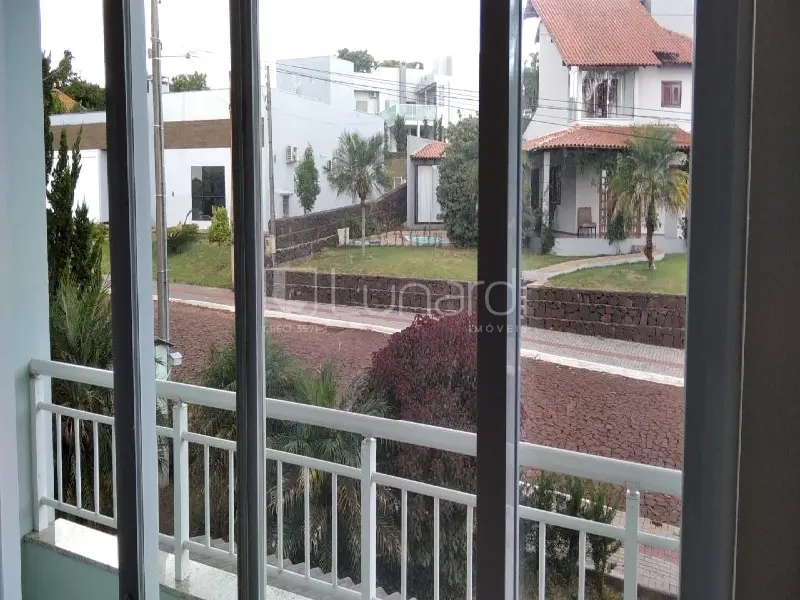 Foto Casa com 3 Dormitórios