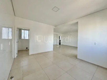 Foto Cobertura com 4 Dormitórios