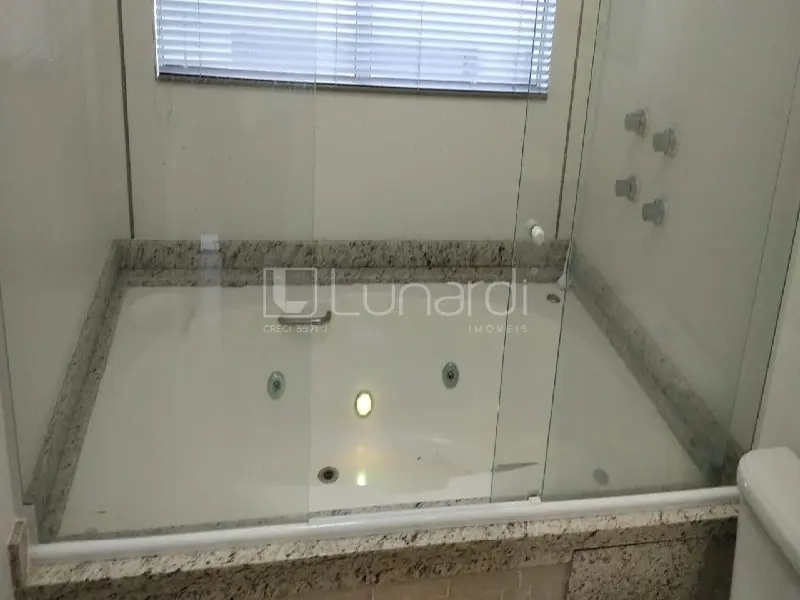 Foto Casa com 3 Dormitórios