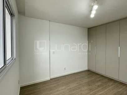 Foto Apartamento com 3 Dormitórios