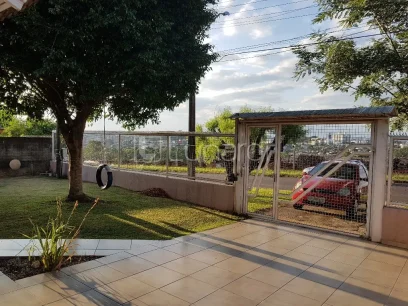 Foto Casa com 3 Dormitórios