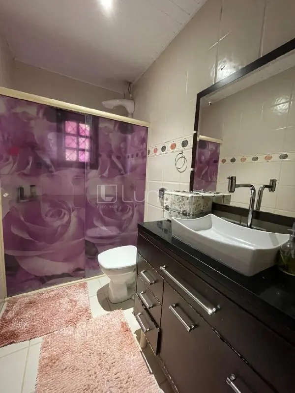 Foto Casa com 3 Dormitórios