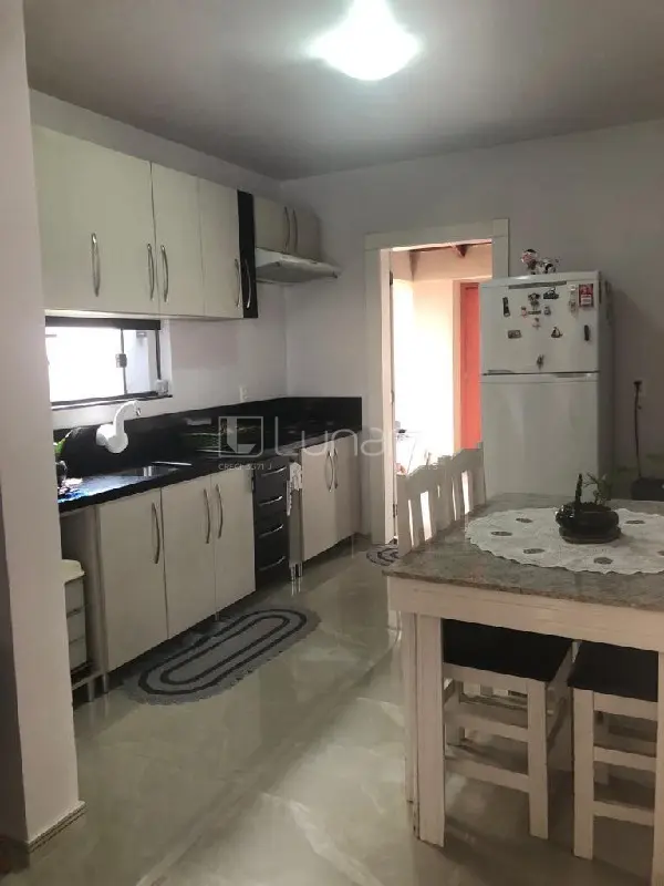 Foto Casa com 2 Dormitórios