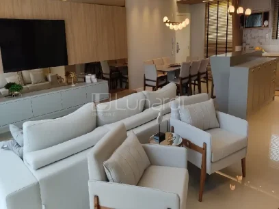 Foto Apartamento com 4 Suítes