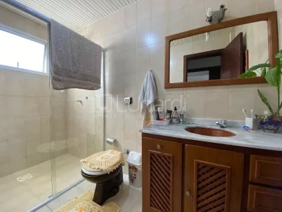 Foto Apartamento com 3 Dormitórios