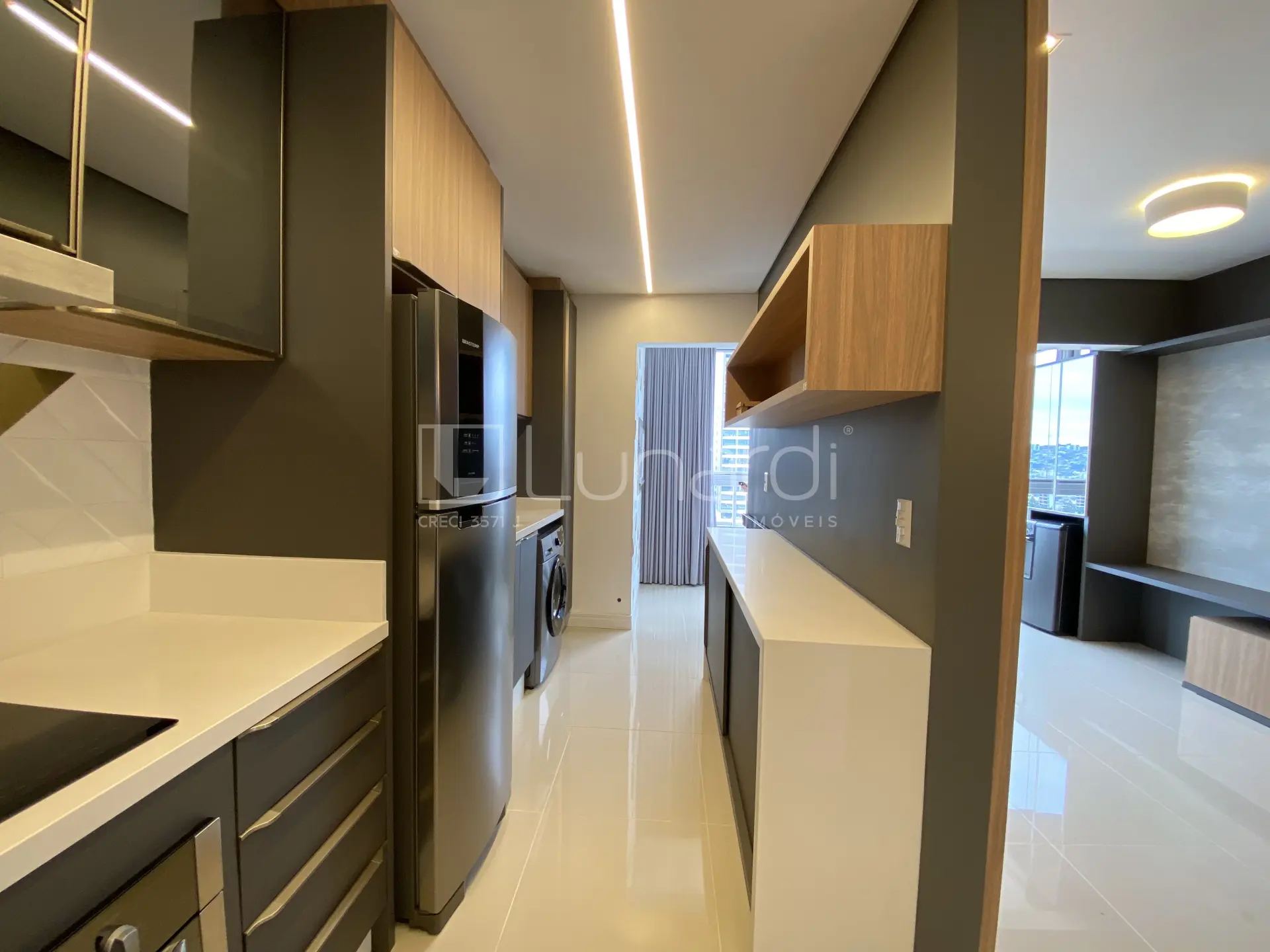 Foto Apartamento com 2 Dormitórios