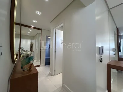 Foto Apartamento com 2 Suítes