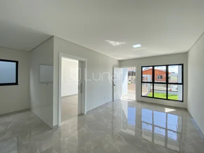 Foto Casa com 3 Dormitórios