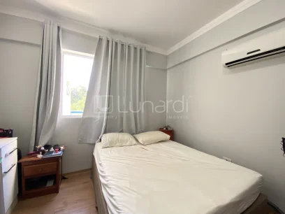 Foto Apartamento com 3 Dormitórios