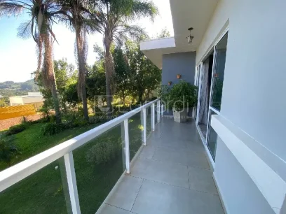 Foto Casa com 3 Dormitórios