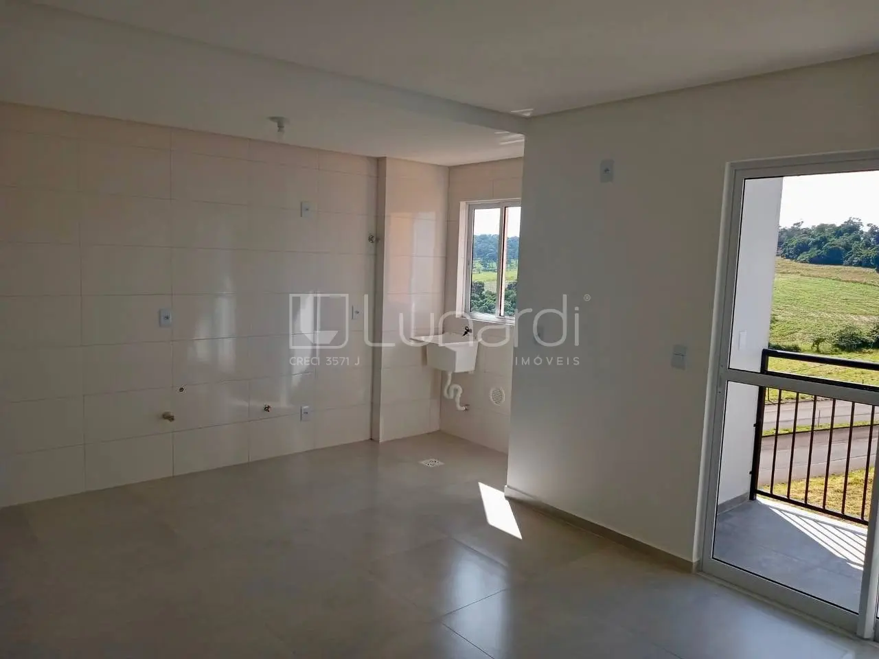 Foto Apartamento com 2 Dormitórios