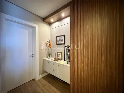 Foto Apartamento com 3 Suítes