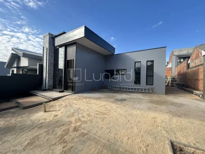 Foto Casa com 2 Dormitórios