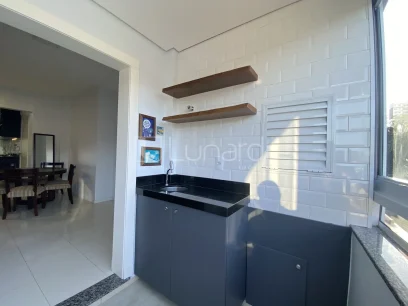 Foto Apartamento com 2 Dormitórios