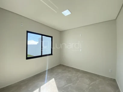 Foto Casa com 3 Dormitórios