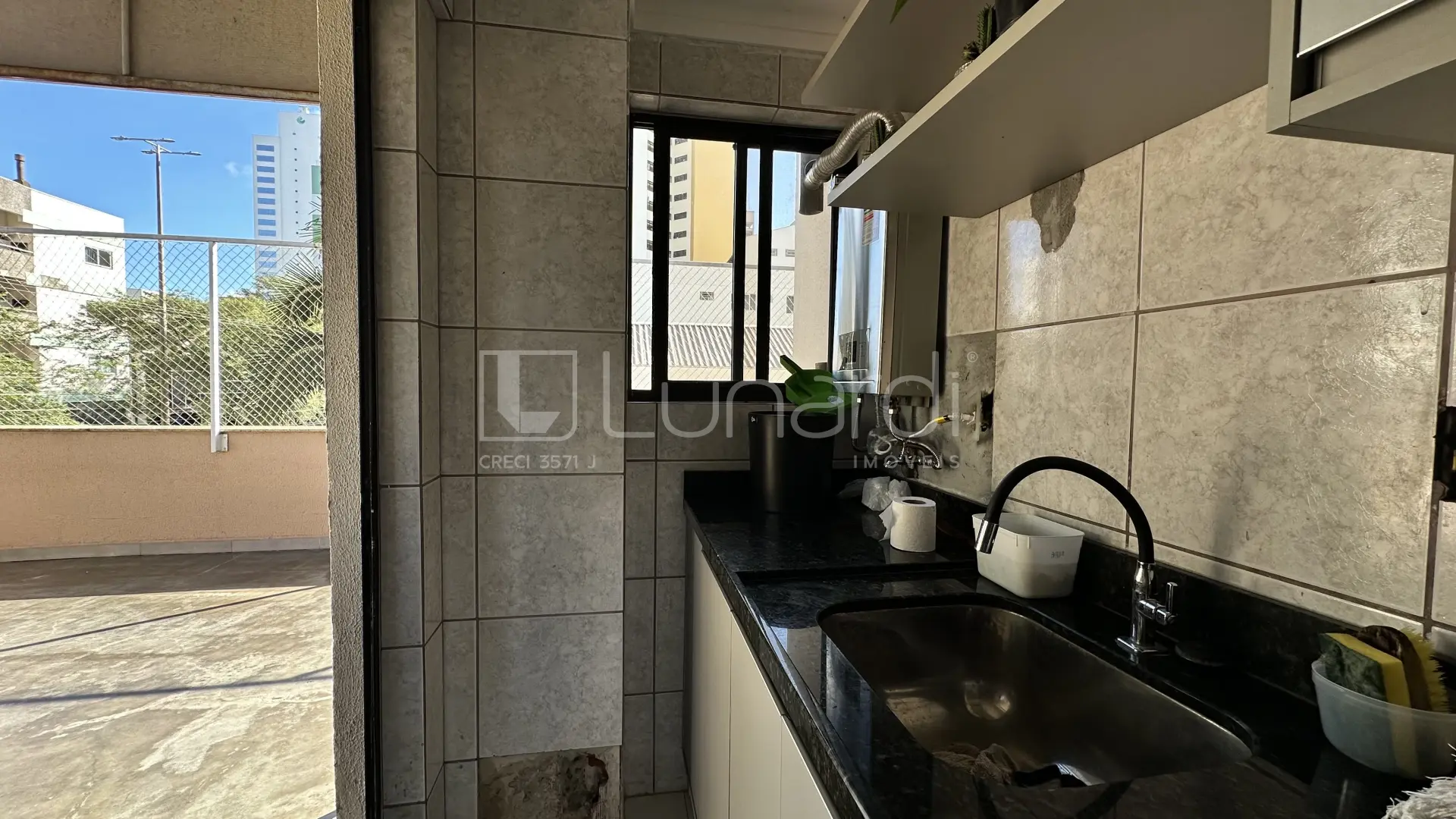 Foto Apartamento com 3 Dormitórios