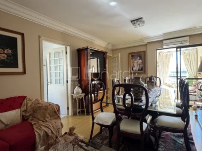 Foto Apartamento com 2 Dormitórios