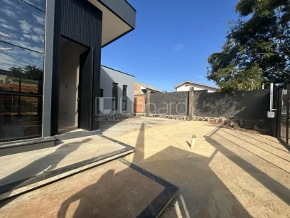 Foto Casa com 2 Dormitórios