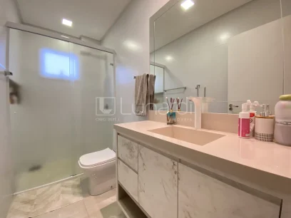 Foto Apartamento com 3 Dormitórios