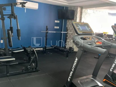 Foto Apartamento com 2 Dormitórios
