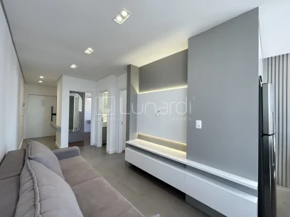 Foto Apartamento com 2 Dormitórios