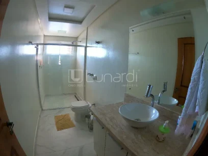 Foto Casa com 5 Dormitórios