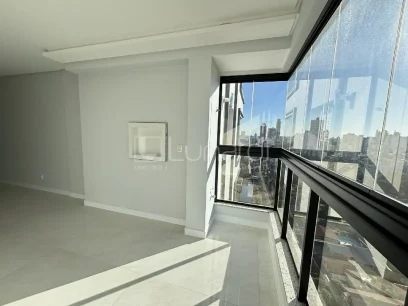 Foto Apartamento com 3 Dormitórios