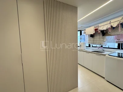 Foto Apartamento com 3 Dormitórios