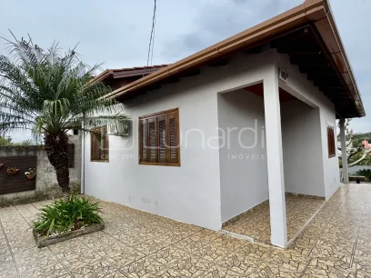 Foto Casa com 3 Dormitórios