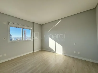 Foto Apartamento com 3 Dormitórios